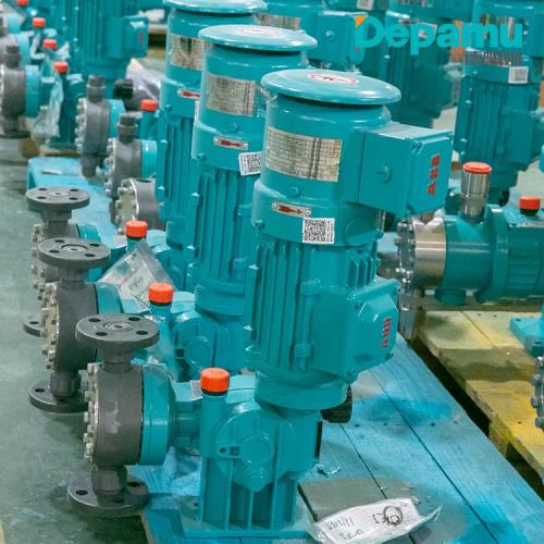 Depamu Mechanical Diaphragm Metering Pump Complying with CE: Dosing Pump in Water and Sewage Treatment Industry
